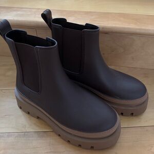 Jeffrey Campbell Brown Chelsea-Style Boot